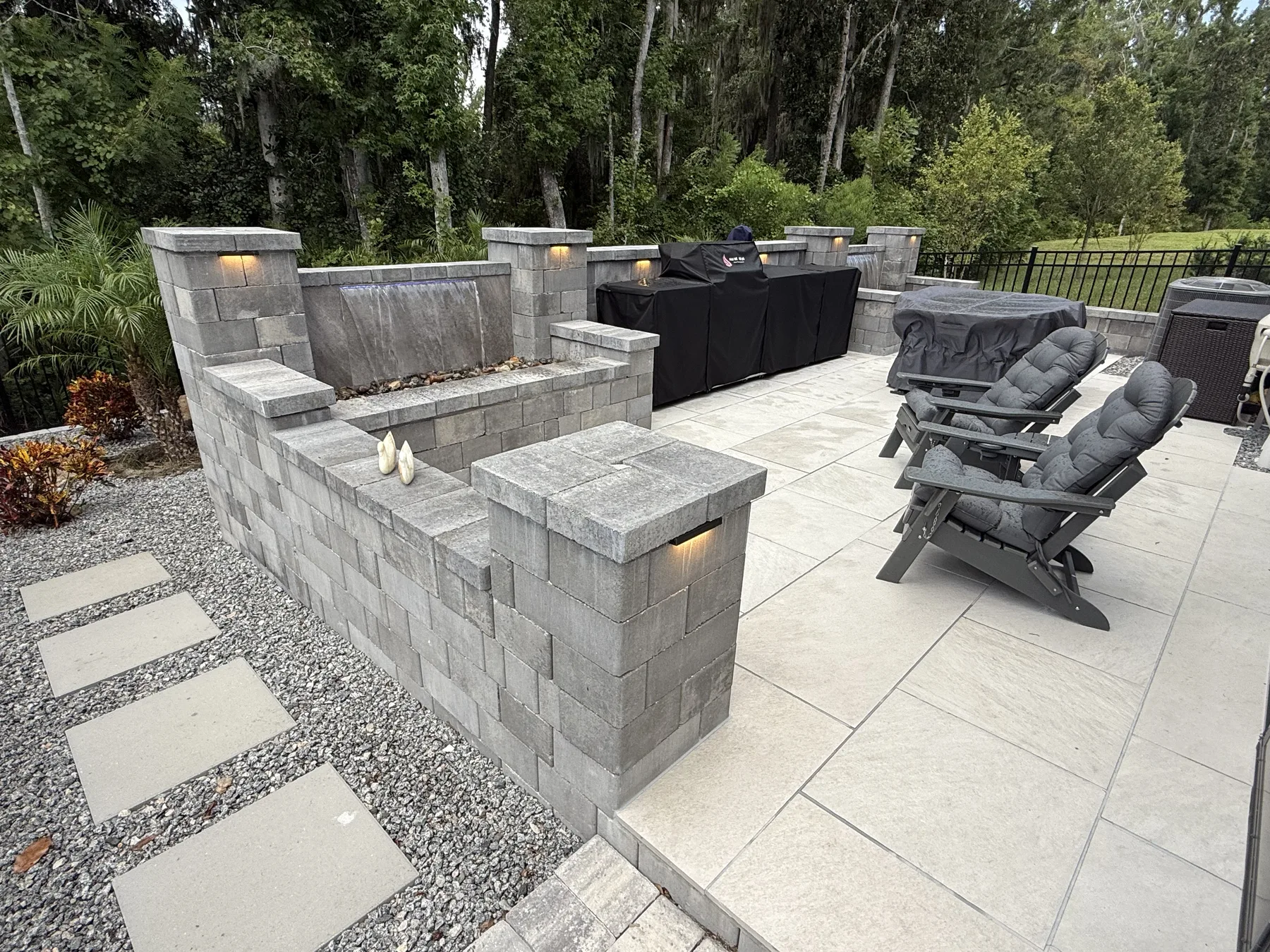 Fire-Pit Lounge Patio